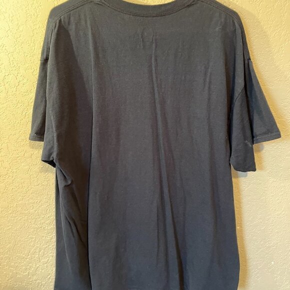 Men's Majestic Cleveland Cavaliers NBA Finals Champion Tee - Picture 3 of 3